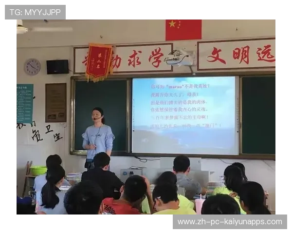 成都西南大学招聘考生跑步入场，视频引关注，西南大学跑步代替游泳